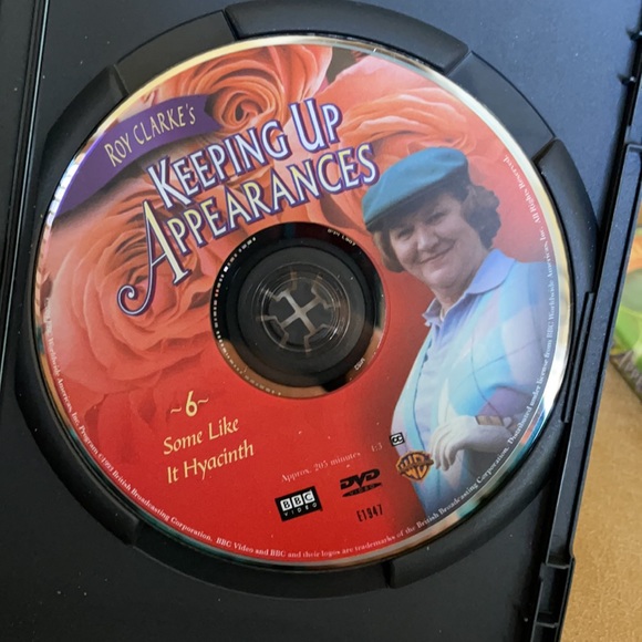 Keeping Up Appearances DVD Box Set - Picture 8 of 14